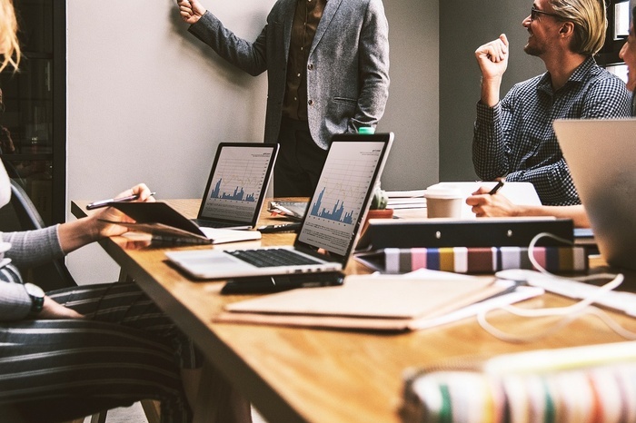 На Урале предложили сократить рабочий день до четырех часов