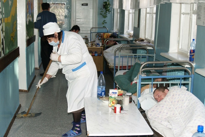 Скворцова поручила «разобраться» с больницей, где потеряли умершего пациента