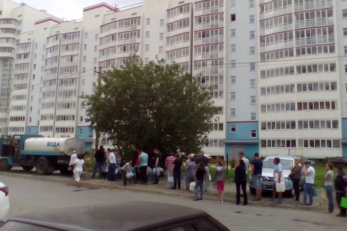 На Вторчермете жители 22 домов остались без холодной воды