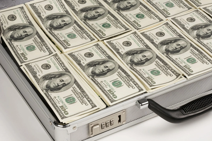 Вознаграждения правлению «Роснефти» в январе—июне выросли на 15%