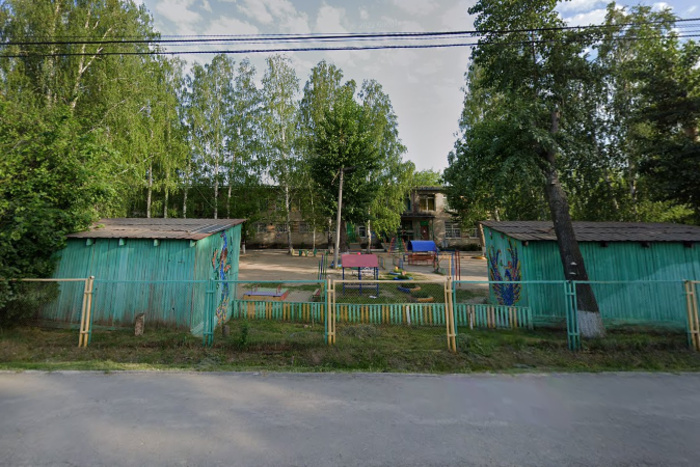 Из детского сада Екатеринбурга увольняются почти все воспитатели
