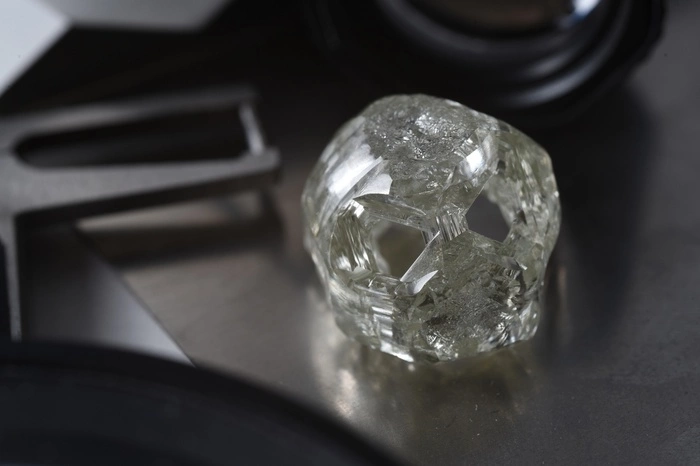 EUobserver: ЕС исключил АЛРОСА из восьмого пакета санкций