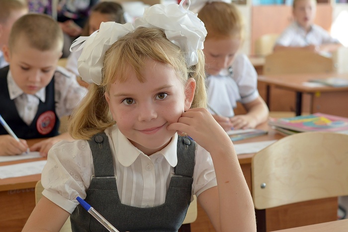Главый эпидемиолог Екатеринбурга сказал, почему не надо тестировать школьников на коронавирус