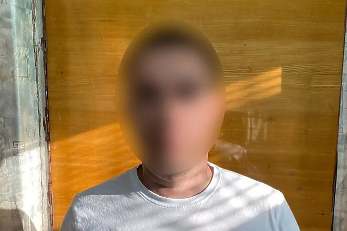 Стало известно, что сделал с 15-летней девочкой педофил, которого задержали в Артёмовском