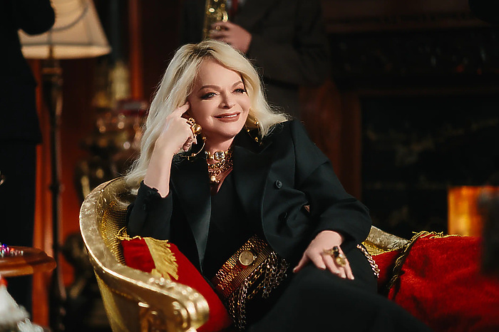 На участке Ларисы Долиной в Подмосковье нашли секретный пруд