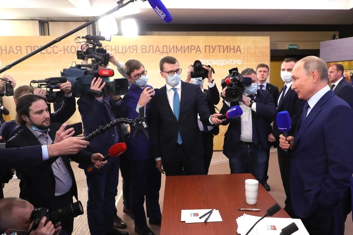 Россияне получат к Новому году по 5 тыс. рублей на ребенка