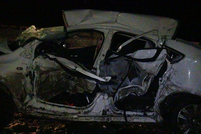 Водитель Volkswagen Polo погиб на севере области. Машину занесло в снегопад