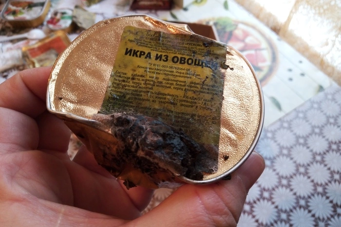 В Брянске вручили заплесневелый сухпаек школьнику, спасшему тонущего ребенка