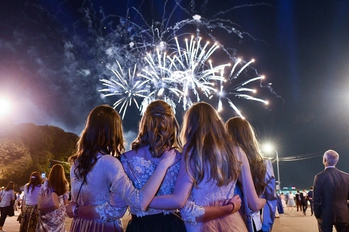 В мэрии Екатеринбурга рассказали, когда у школьников закончится учебный год