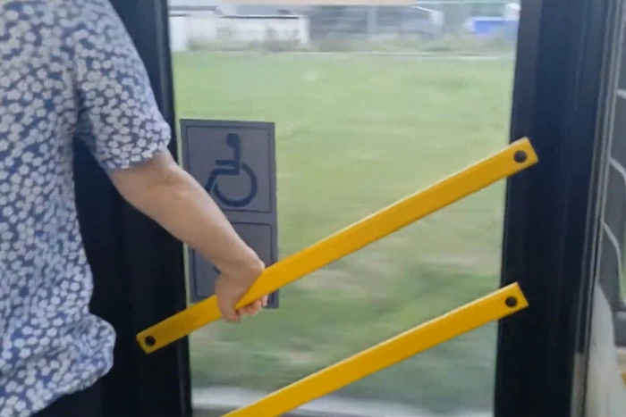 На Урале расторгнут контракт с перевозчиком, в автобусе которого взорвалась кипятком печка