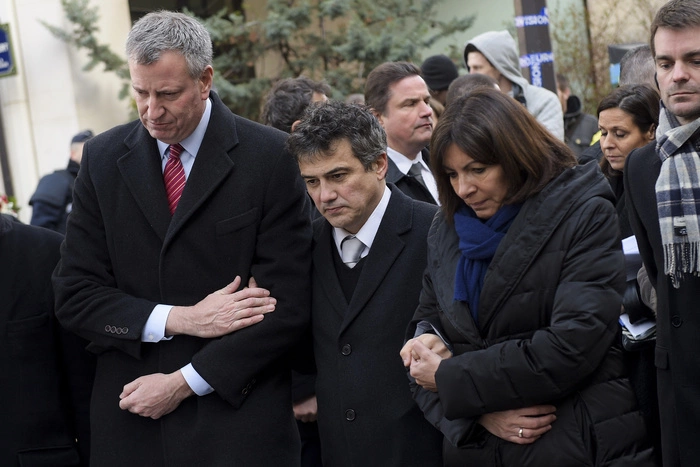 В Кремле назвали кощунством карикатуры Charlie Hebdo на крушение A321