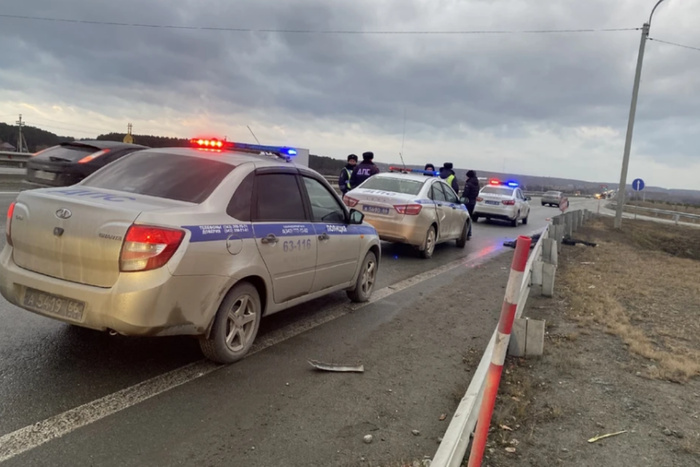 В Свердловской области полицейский насмерть сбил пешехода