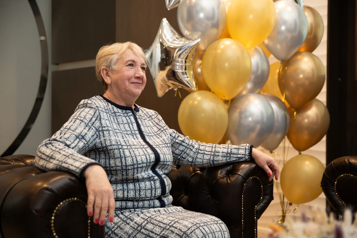 Свердловчанка подарила внучке миллион рублей. Но ей пришлось делиться