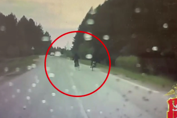 Водитель Ford Focus при обгоне насмерть сбил 11-летнего велосипедиста в Свердловской области