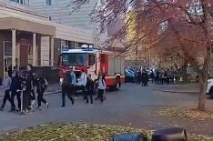 выбросил кота с балкона. Смотреть фото выбросил кота с балкона. Смотреть картинку выбросил кота с балкона. Картинка про выбросил кота с балкона. Фото выбросил кота с балкона