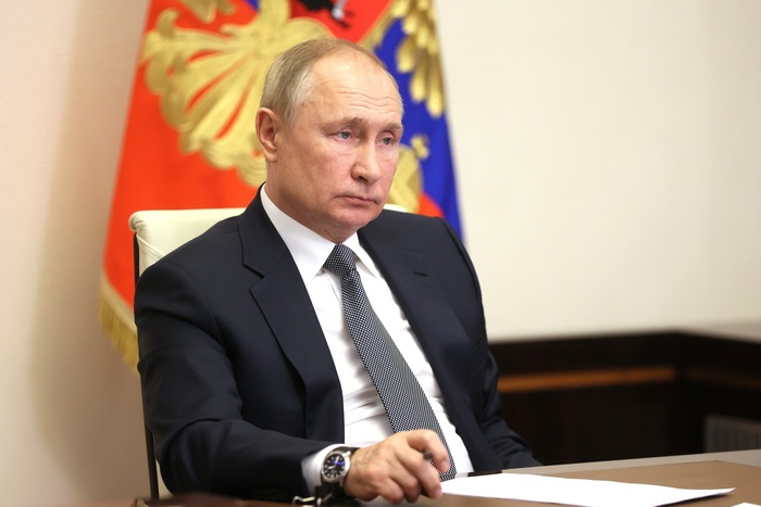 Песков рассказал, что Путина гнетет высокая смертность от COVID-19 в России