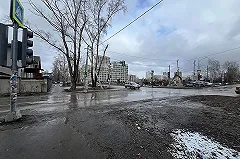 Четырехлетняя девочка на Урале упала в колодец во время прогулки