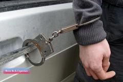 Пришлось применить оружие: екатеринбургские полицейские задержали наркосбытчиков