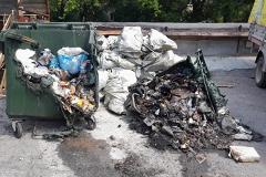 В «Спецавтобазе» объяснили, чем поджоги мусорных контейнеров вредят жителям домов