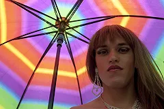 Британку-трансгендера отправили в мужскую тюрьму за изнасилование девушки