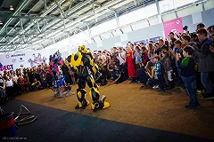 Военные открыли пункт вербовки геймеров на службу по контракту