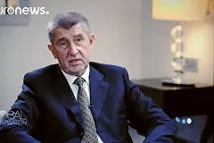 Премьер Чехии выступил за смягчение отношений с Россией