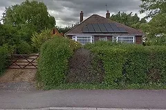 Британец без объяснений выставил на улицу многодетную украинскую семью