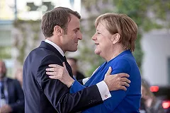 Погребинский: Меркель и Макрон «оторвут голову» Киеву за «Северный поток-2»