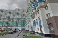 В многоэтажке Екатеринбурга образовались трещины после ремонта