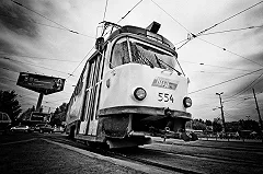 С понедельника на Эльмаше закроют движение на 1 месяц