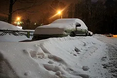 В Екатеринбурге школьник выжил, упав с девятого этажа