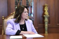 Скончалась руководитель Верховного суда РФ Ирина Подносова