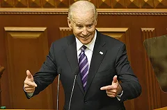 Захарова разъяснила смысл послания Байдена украинцам