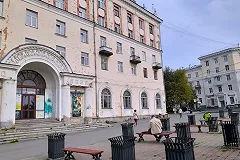 Екатеринбуржцев приглашают обсудить благоустройство площади у кинотеатра «Заря»