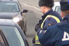 В Екатеринбурге оштрафован инспектор ДПС, продававший на «Авито» служебные рации