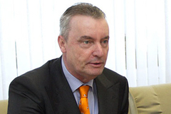 СК завел дело в связи с нападением на голландского дипломата