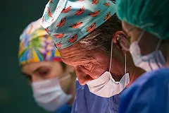 Онколог заявил, что рак победить невозможно