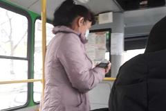 В Екатеринбурге кондуктор выгнала маленькую девочку из автобуса