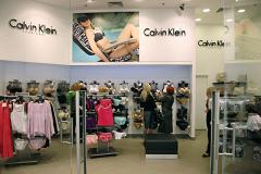СМИ: Calvin Klein раскритиковали за «полную» модель 10-го размера