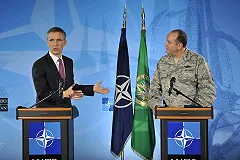 Столтенберг заявил об отсутствии российской угрозы для НАТО