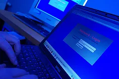 Сибиряк угадал пароль к сайту администрации райцентра и добавил туда матерщины