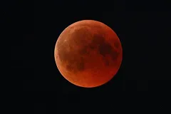 Рогозин назвал «ширмой» лунную программу США