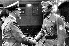 В правительстве Петербурга признал незаконной установку доски Маннергейму