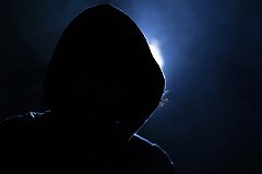 В Екатеринбурге неизвестный нападает на женщин. Жертв становится всё больше