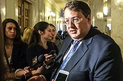 В Минобороны предложили наградить украинского депутата Геращенко орденом Иуды