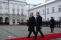 Президенты Польши и Украины призвали ЕС усилить санкции против России