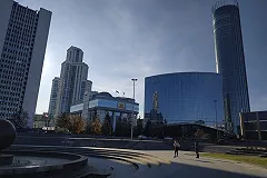 Коммунистам предложили вместо Ельцин Центра «продать дедушку Ленина китайским товарищам»