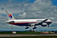 Обнаружено место возможного крушения самолета из Малайзии