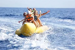 В Турции после падения с водного аттракциона погибла туристка из России