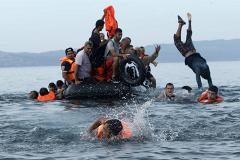 ООН одобрил операцию ЕС по борьбе с перевозчиками нелегалов в Средиземном море